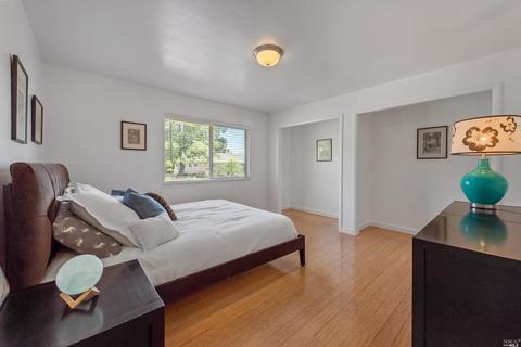 1417 Prentice Dr, Healdsburg, CA 95448 photo 21