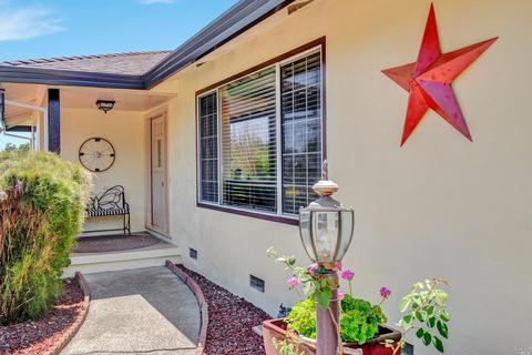 1417 Prentice Dr, Healdsburg, CA 95448 photo 5