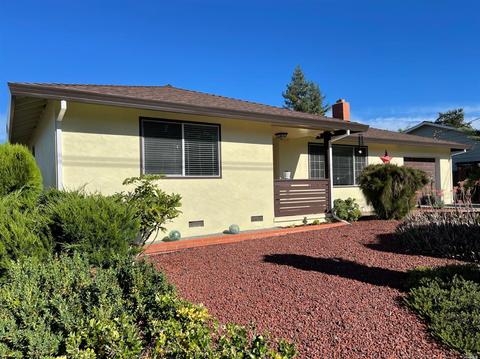 1417 Prentice Dr, Healdsburg, CA 95448 photo 4