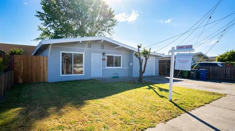 502 Stuart Dr, Petaluma, CA 94954 photo 1