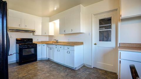 502 Stuart Dr, Petaluma, CA 94954 photo 17