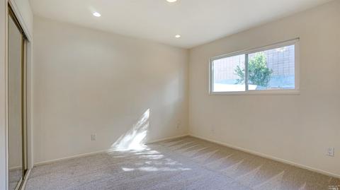 502 Stuart Dr, Petaluma, CA 94954 photo 8