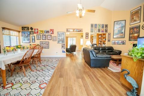 924 Locust St, Fairfield, CA 94533 photo 8