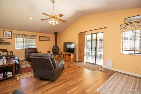 924 Locust St, Fairfield, CA 94533 photo 37