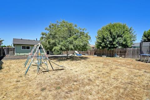 9738 Binggelli Dr, Windsor, CA 95492 photo 17