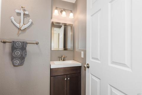207 Clearpointe Dr, Vallejo, CA 94591 photo 20