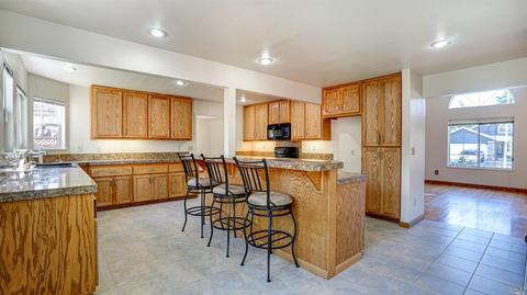306 John Roberts Dr, Cotati, CA 94931 photo 13