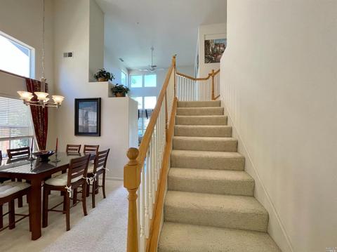 9 Peninsula Ct, Napa, CA 94559 photo 5