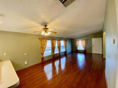 8207 Pine St, Windsor, CA 95492 photo 6