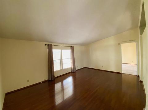 8207 Pine St, Windsor, CA 95492 photo 17