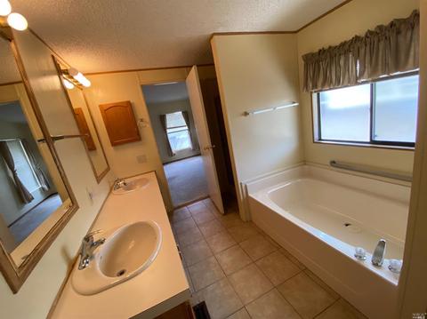 8207 Pine St, Windsor, CA 95492 photo 23