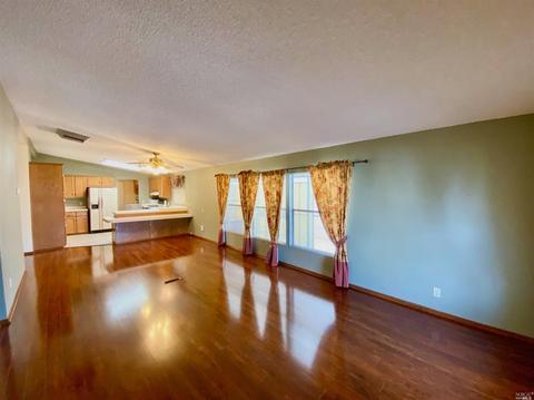 8207 Pine St, Windsor, CA 95492 photo 7