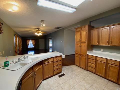 8207 Pine St, Windsor, CA 95492 photo 12