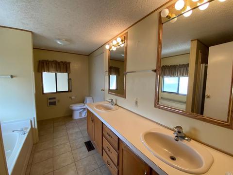 8207 Pine St, Windsor, CA 95492 photo 25