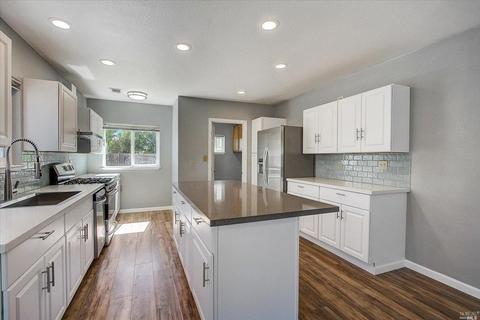 110 N Adams St, Dixon, CA 95620 photo 14