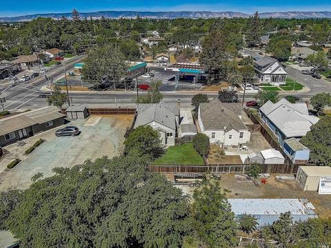 110 N Adams St, Dixon, CA 95620 photo 32