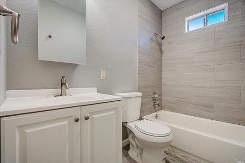 110 N Adams St, Dixon, CA 95620 photo 18