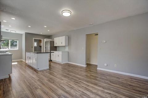 110 N Adams St, Dixon, CA 95620 photo 9