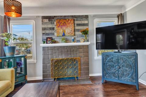 203 Wallace Ave, Vallejo, CA 94590 photo 8