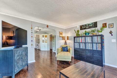 203 Wallace Ave, Vallejo, CA 94590 photo 10