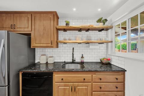 515 Roleen Dr, Vallejo, CA 94589 photo 16