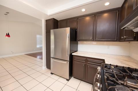120 Falcon Dr, Cotati, CA 94931 photo 6