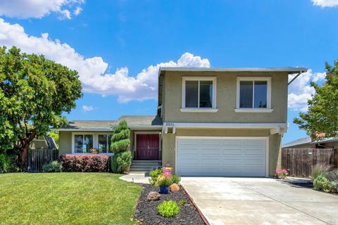 2831 Elmhurst Cir, Fairfield, CA 94533 photo 1