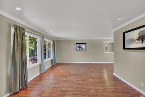2831 Elmhurst Cir, Fairfield, CA 94533 photo 5
