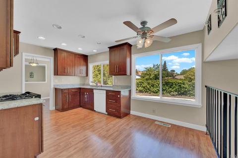 2831 Elmhurst Cir, Fairfield, CA 94533 photo 8