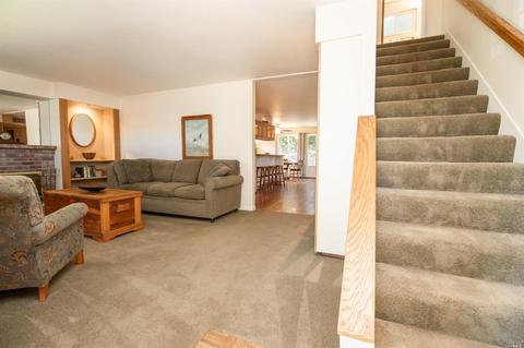 230 Cascade Dr, Vacaville, CA 95687 photo 9