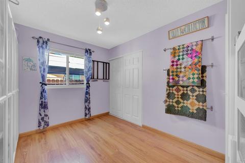 655 E Creekside Cir, Dixon, CA 95620 photo 31