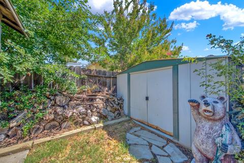 655 E Creekside Cir, Dixon, CA 95620 photo 44