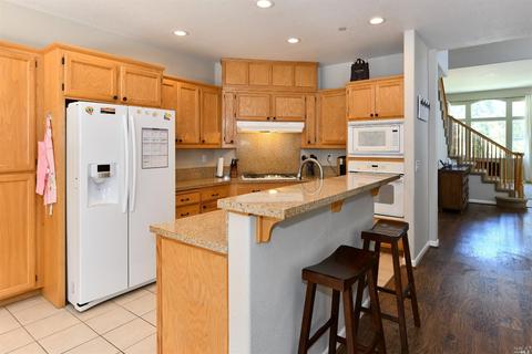 8344 Vercelli Ct, Windsor, CA 95492 photo 13