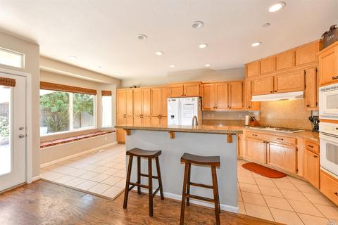8344 Vercelli Ct, Windsor, CA 95492 photo 10