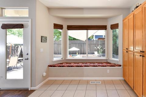 8344 Vercelli Ct, Windsor, CA 95492 photo 15