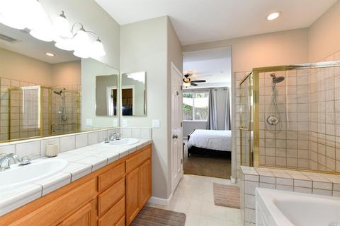 8344 Vercelli Ct, Windsor, CA 95492 photo 22