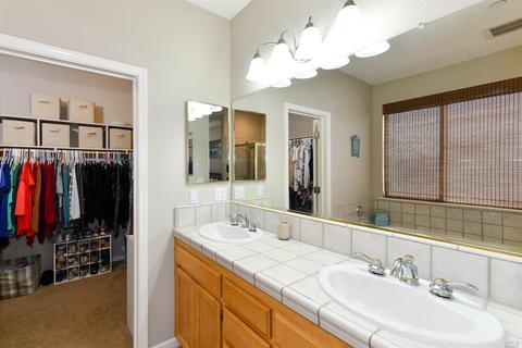 8344 Vercelli Ct, Windsor, CA 95492 photo 21