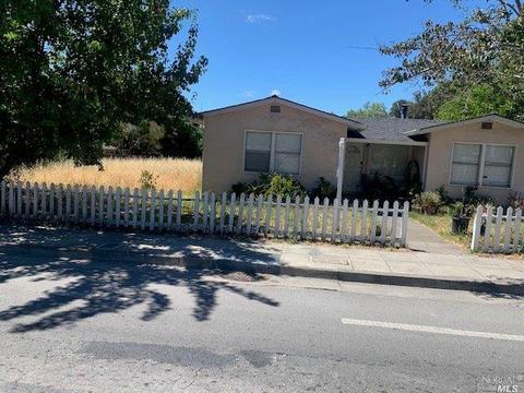 405 W Bodega Ave, Petaluma, CA 94952 photo 2