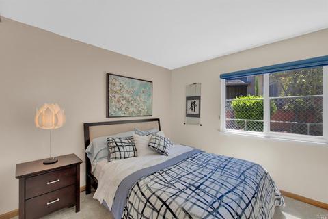 125 Bluebird Ct, Vallejo, CA 94591 photo 25