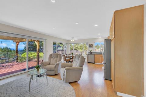 125 Bluebird Ct, Vallejo, CA 94591 photo 14