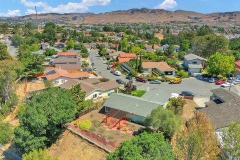 125 Bluebird Ct, Vallejo, CA 94591 photo 32