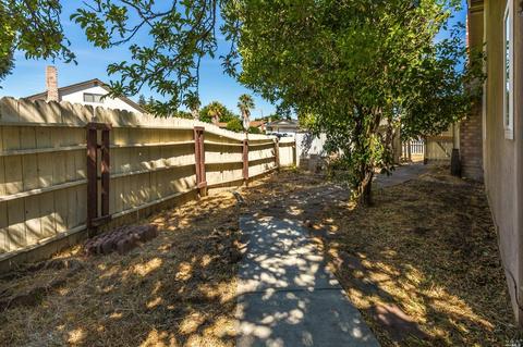 2056 Davis Dr, Fairfield, CA 94533 photo 40