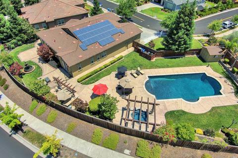 812 Elderberry Loop Loop, Vacaville, CA 95688 photo 4