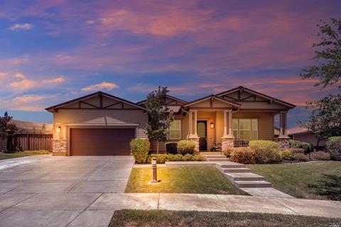 812 Elderberry Loop Loop, Vacaville, CA 95688 photo 2