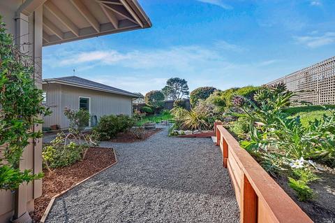 340 Las Plumas Ct, Bodega Bay, CA 94923 photo 11