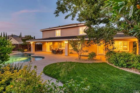 604 Ruby Dr, Vacaville, CA 95687 photo 2
