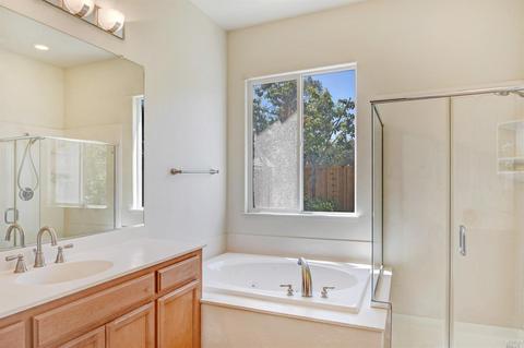 313 Decanter Cir, Windsor, CA 95492 photo 23