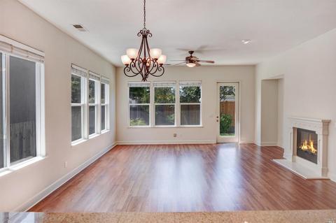 313 Decanter Cir, Windsor, CA 95492 photo 11