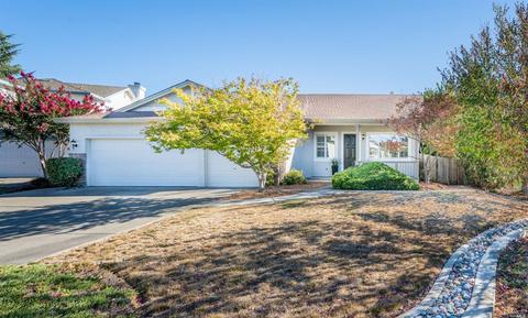 504 Bay Tree Ct, Windsor, CA 95492 photo 2