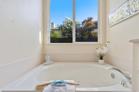 504 Bay Tree Ct, Windsor, CA 95492 photo 19